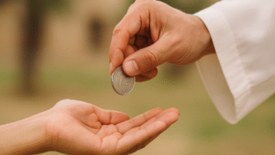 💖 الصدقة في الإسلام: باب البركة ودواء القلوب